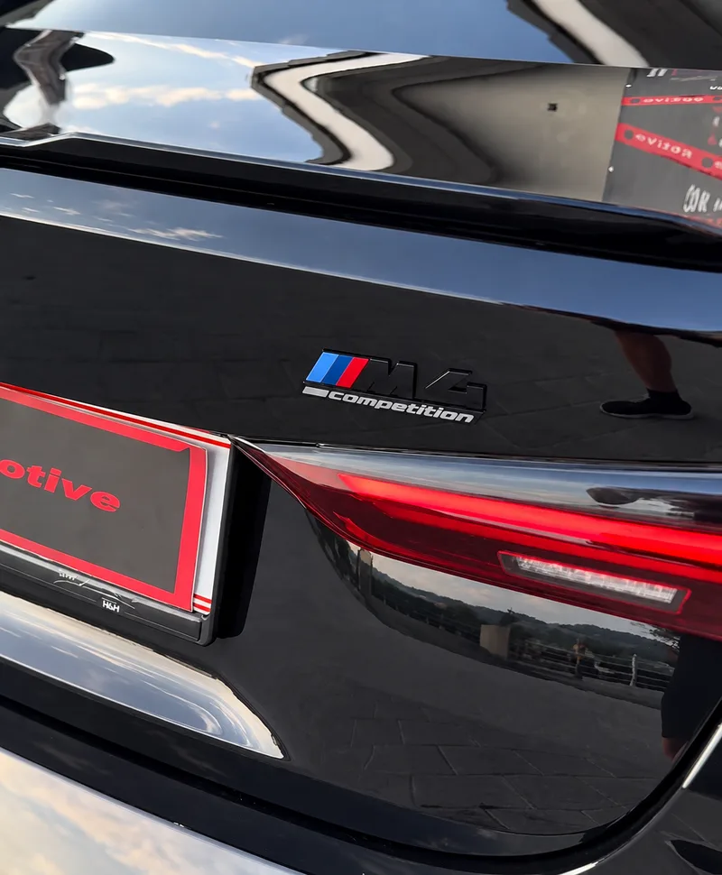 Detail der BMW M4 Heckleuchte